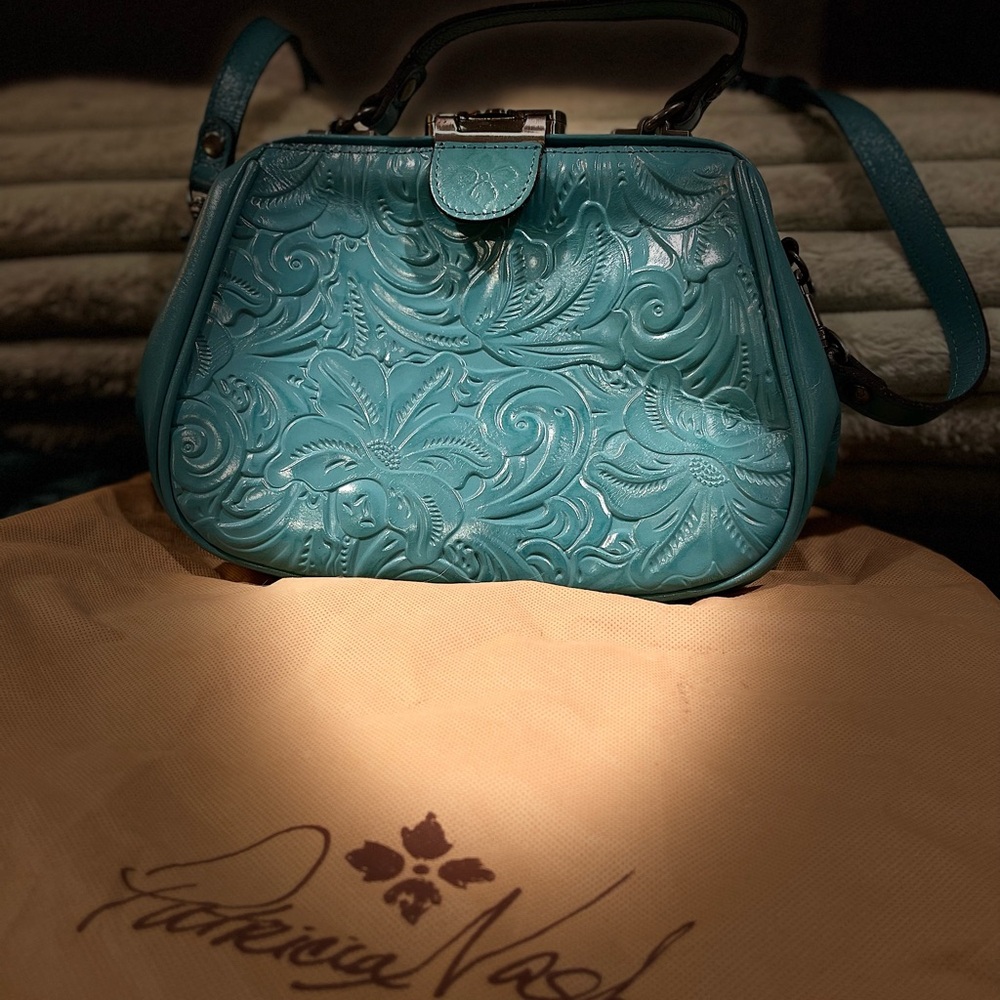 Patricia Nash Teal Hand Tooled Leather Bag-all reasonable offers considered - Picture 9 of 9